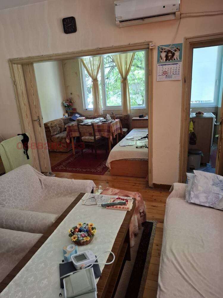 Продава МНОГОСТАЕН, гр. Пловдив, Въстанически, снимка 2 - Апартаменти - 55988209
