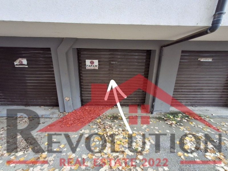 Продава ГАРАЖ в град Кърджали, Възрожденци - 17 кв.м / 25 000 € » 48 895.75 лв., РЕВОЛЮЦИЯ НЕДВИЖИМИ ИМОТИ 2022