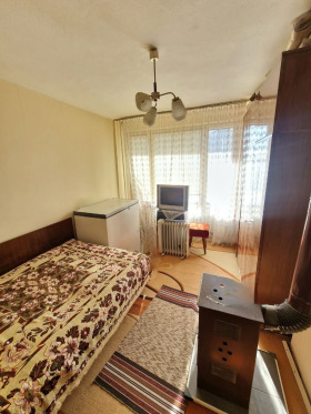 1 dormitorio Druzhba 1, Dobrich 5