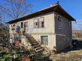 House Stefan Stambolovo, region Veliko Tarnovo 1