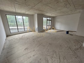 Comprar Vazrajdane 1, Varna