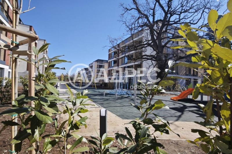 In vendita  1 camera da letto Sofia , Boiana , 96 mq | 48315512