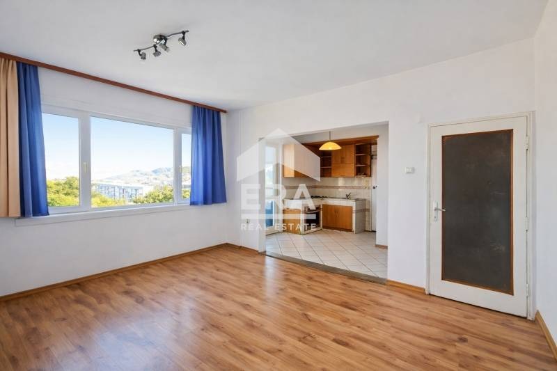 Продава 4-СТАЕН, гр. Търговище, Център, снимка 17 - Апартаменти - 55529277