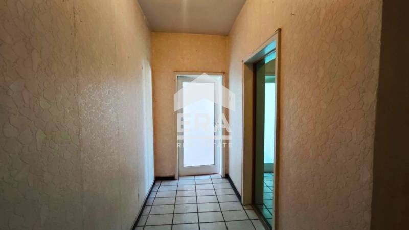 Продава  4-стаен град Търговище , Боровец , 91 кв.м | 58597187 - изображение [16]