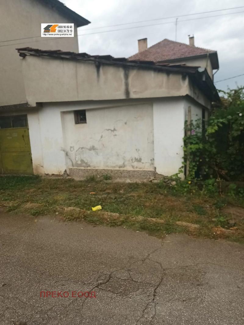 Продава ЕТАЖ ОТ КЪЩА, гр. Бяла Слатина, област Враца, снимка 9 - Етаж от къща - 38378668