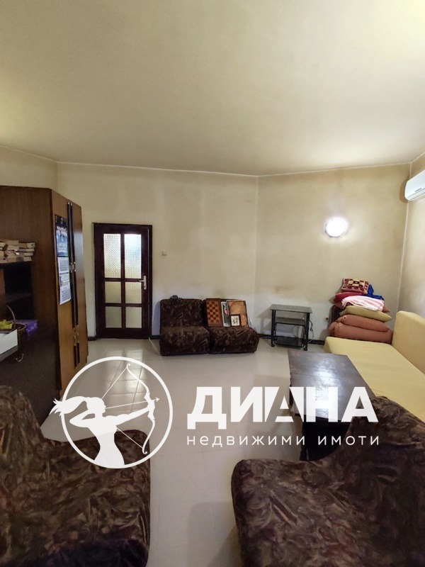 In vendita  Piano della casa Plovdiv , Tsentar , 52 mq | 23230663