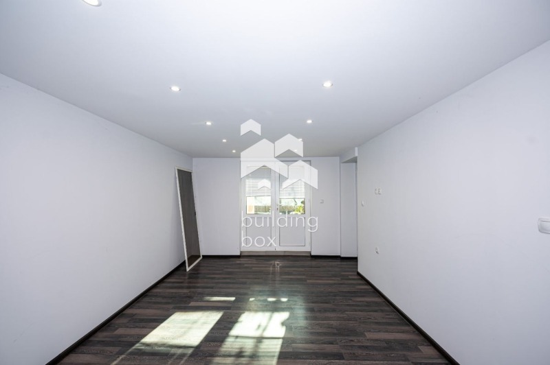 In vendita  Casa regione Plovdiv , Stambolijski , 64 mq | 74457468 - Immagine [9]