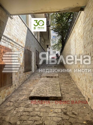 Продава  Заведение град Варна , Левски 2 , 490 кв.м | 48328946 - изображение [7]