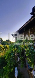 Продава КЪЩА, област Варна, с. Габърница • 160000 € / 312932.80 лв. • 75823398 13