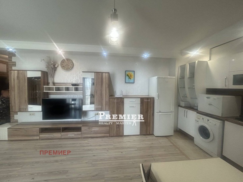 Продается  1 спальня Бургас , Лазур , 70 кв.м | 61504244 - изображение [3]