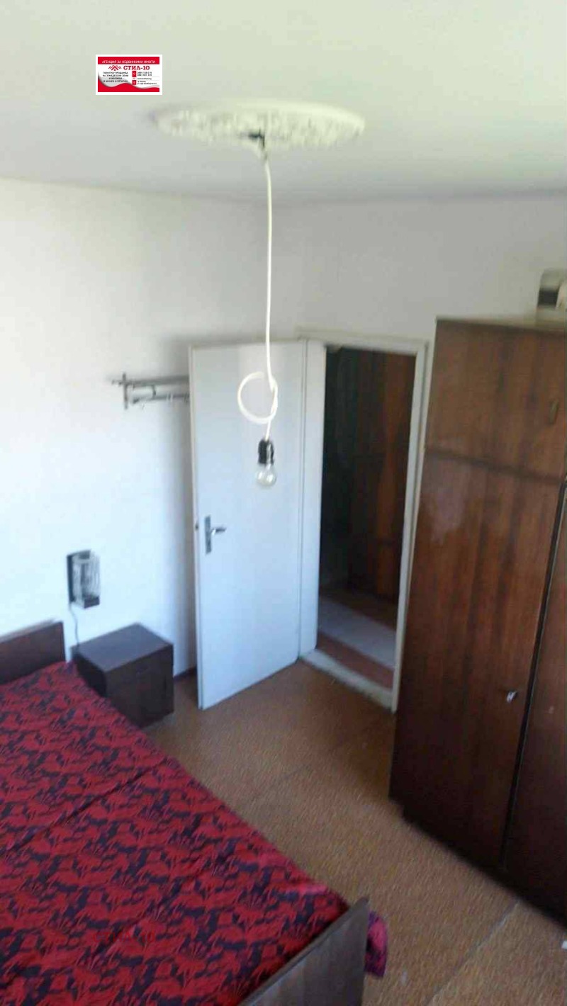 Продава 2-СТАЕН, гр. Шумен, Боян Българанов 1, снимка 2 - Апартаменти - 52466405