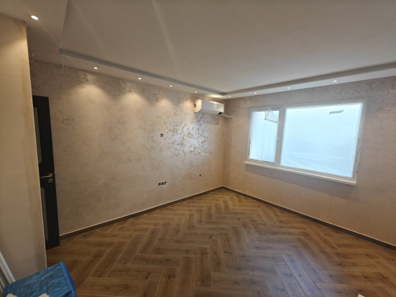 Till salu  2 sovrum Sofia , Moderno predgradie , 92 kvm | 42878144 - bild [7]