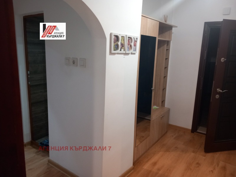 Eladó  2 hálószobás Kardzsali , Centar , 70 négyzetméter | 44719232 - kép [3]