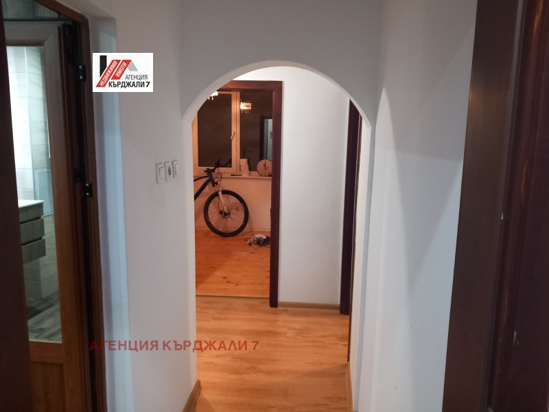 Eladó  2 hálószobás Kardzsali , Centar , 70 négyzetméter | 44719232 - kép [6]