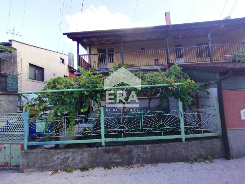 Продава КЪЩА, гр. Силистра, Изток