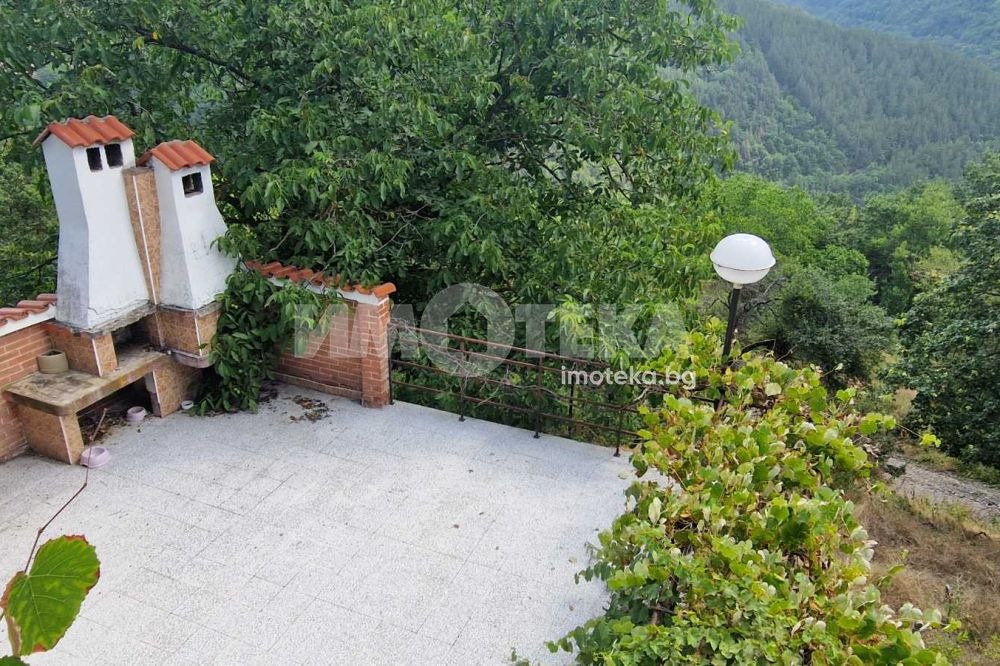Продава КЪЩА, с. Батулия, област София област, снимка 4 - Къщи - 55715002
