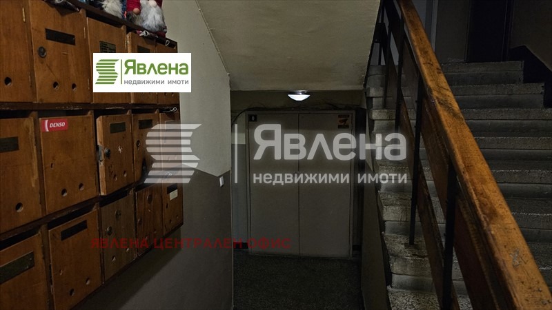 Продава 3-СТАЕН, гр. София, Света Троица, снимка 8 - Aпартаменти - 48951172