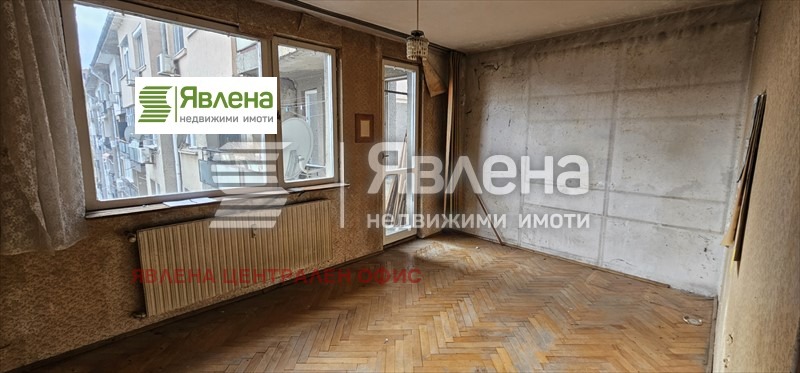 Продава 3-СТАЕН, гр. София, Света Троица, снимка 12 - Aпартаменти - 48951172