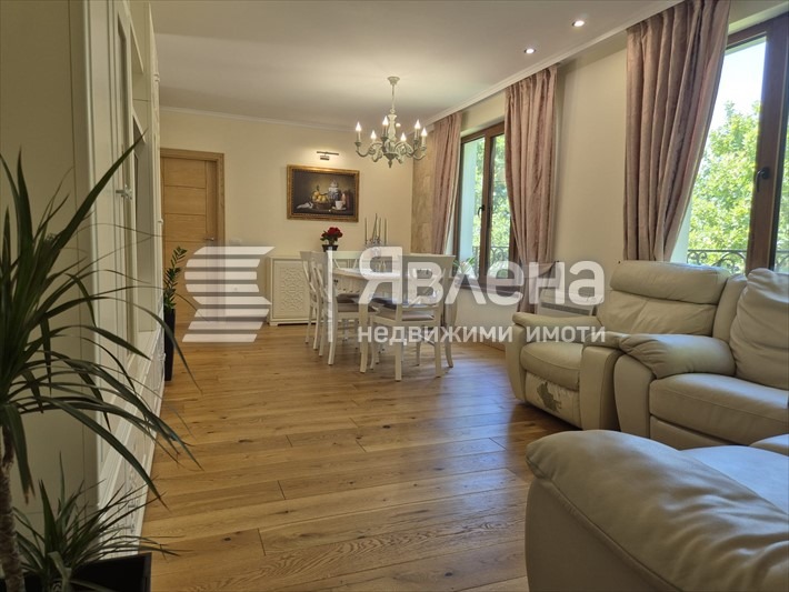 En venta  3 dormitorios Varna , VINS-Cherven ploshtad , 281 metros cuadrados | 36394170 - imagen [13]