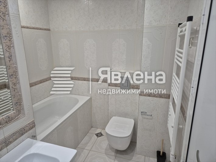 En venta  3 dormitorios Varna , VINS-Cherven ploshtad , 281 metros cuadrados | 36394170 - imagen [17]