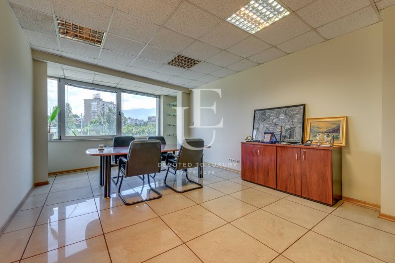 In vendita  Ufficio Sofia , Tsentar , 151 mq | 44226690 - Immagine [3]