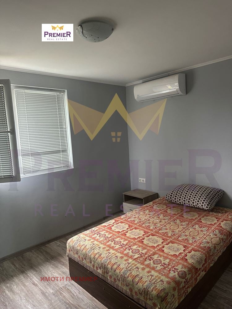 Продава КЪЩА, с. Полски извор, област Бургас, снимка 12 - Къщи - 54792281