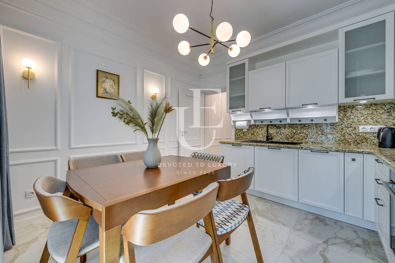 Продава 2-СТАЕН, гр. София, Център, снимка 4 - Апартаменти - 53719285