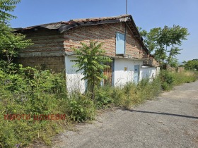 Maison Elenovo, région Sliven