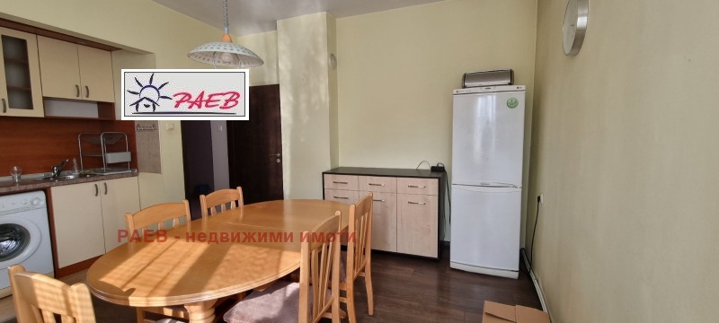 Продава  3-стаен град Русе , Център , 97 кв.м | 22079672 - изображение [2]