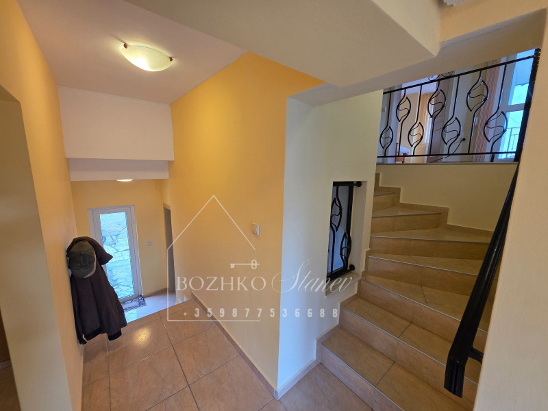 Til salgs  Hus region Varna , Ravna gora , 182 kvm | 89075064 - bilde [4]