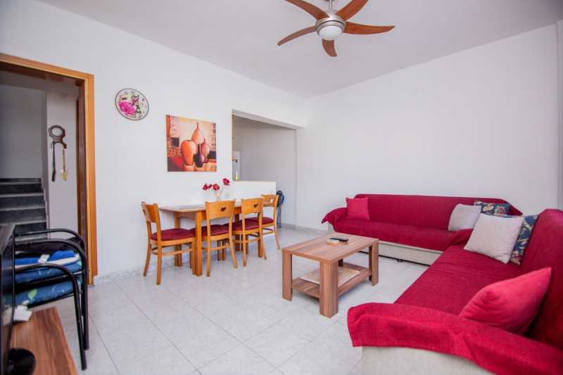 Продава КЪЩА, гр. Хасково, Център, снимка 4 - Къщи - 54260345