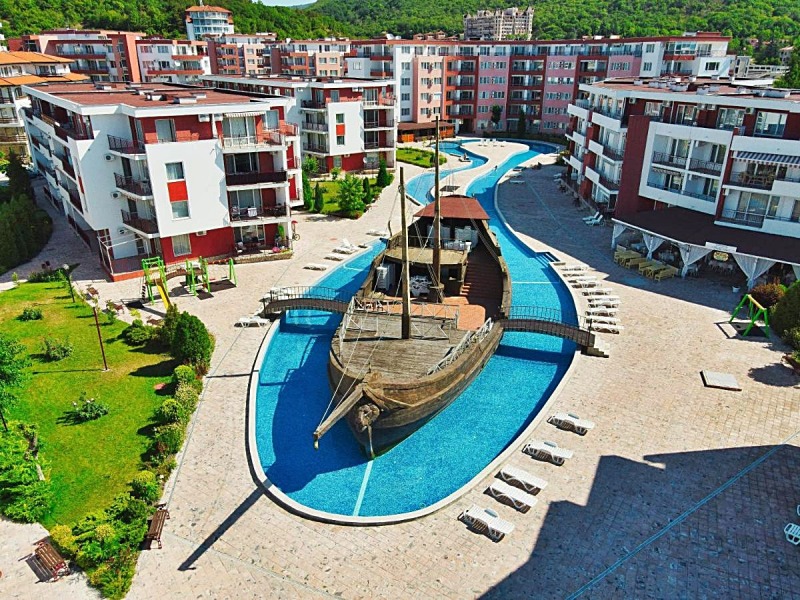 Продава  2-стаен област Бургас , к.к. Елените , 70 кв.м | 55124311 - изображение [14]