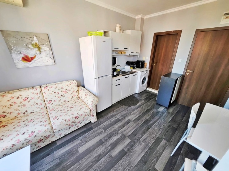 For Sale  1 bedroom region Burgas , k.k. Slanchev bryag , 40 sq.m | 33068147 - image [3]