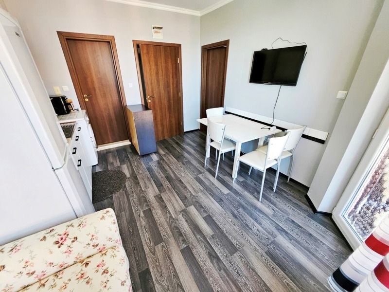 For Sale  1 bedroom region Burgas , k.k. Slanchev bryag , 40 sq.m | 33068147 - image [2]