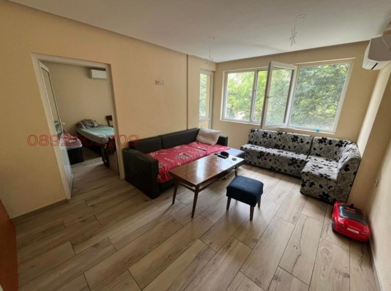 Продава  3-стаен област Варна , гр. Провадия , 60 кв.м | 28925253
