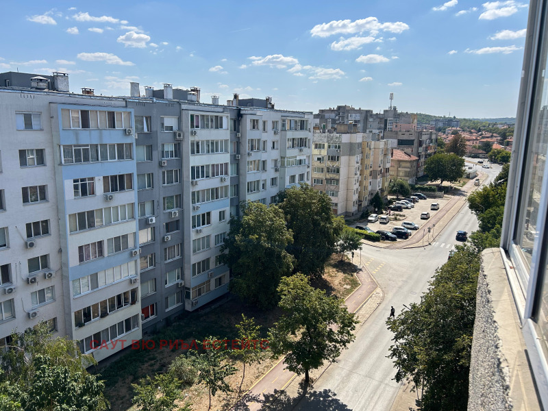 Продава 3-СТАЕН, гр. Силистра, Митница, снимка 3 - Апартаменти - 52297831