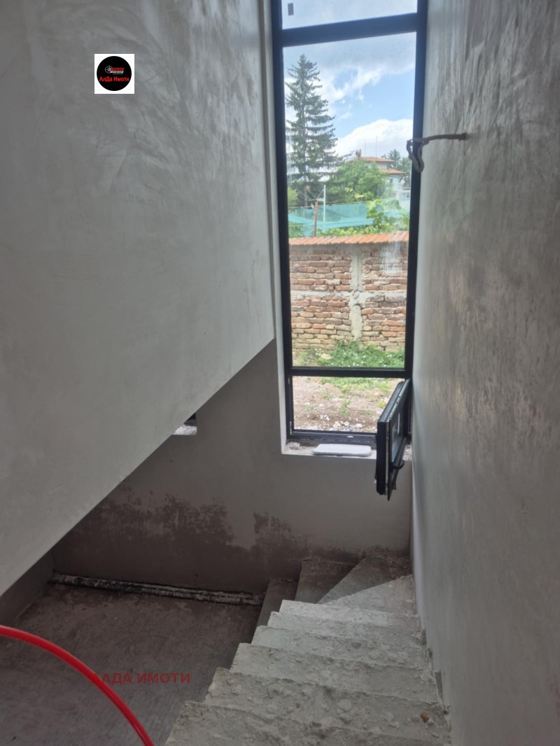 De vânzare  Casa Sofia , m-t Detsci grad , 233 mp | 49728964 - imagine [10]