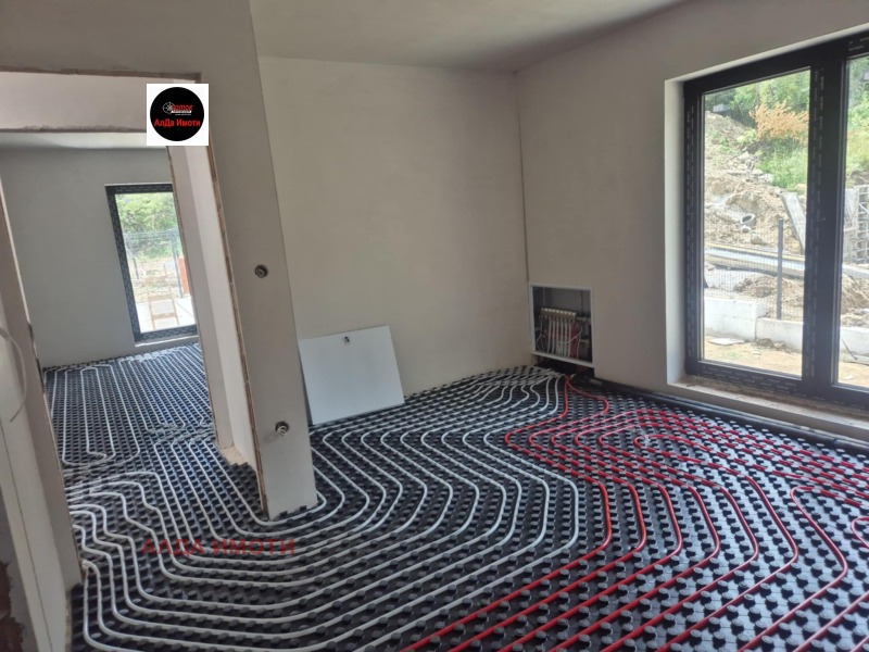 De vânzare  Casa Sofia , m-t Detsci grad , 233 mp | 49728964 - imagine [9]