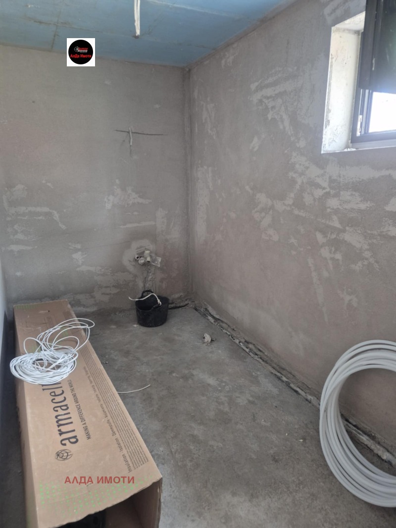 De vânzare  Casa Sofia , m-t Detsci grad , 233 mp | 49728964 - imagine [12]