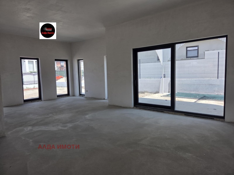 Te koop  Huis Sofia , m-t Detski grad , 233 m² | 49728964 - afbeelding [16]