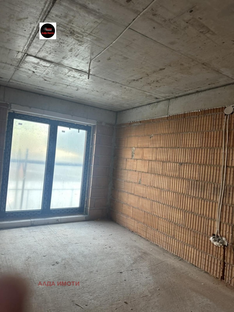De vânzare  Casa Sofia , m-t Detsci grad , 233 mp | 49728964 - imagine [7]