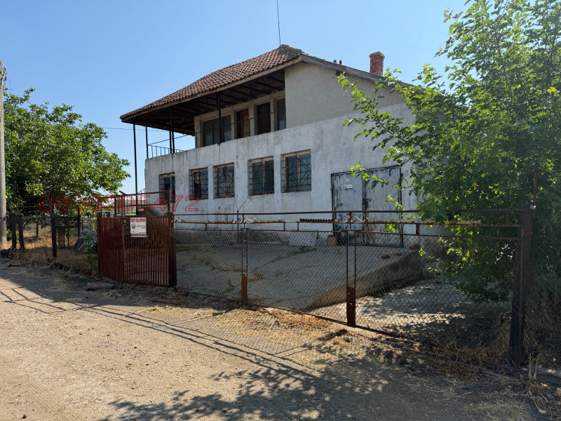 Продава ПРОМ. ПОМЕЩЕНИЕ, с. Самуилово, област Сливен