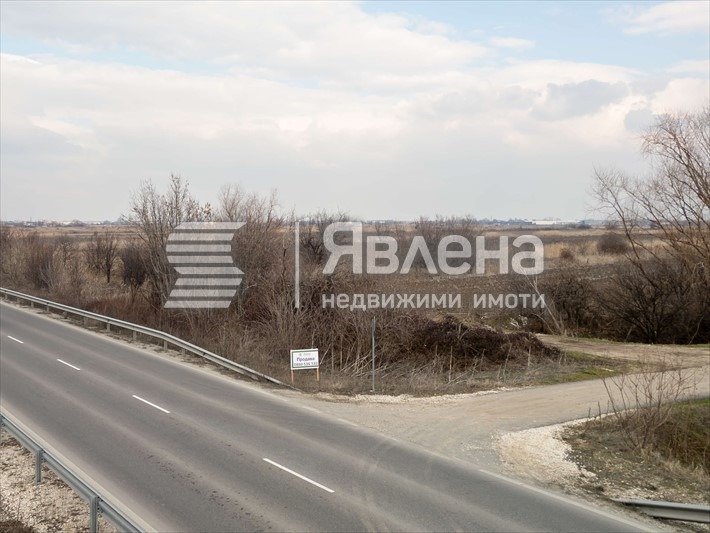 Продава ПАРЦЕЛ, гр. Пловдив, Индустриална зона - Север, снимка 3 - Парцели - 52620565