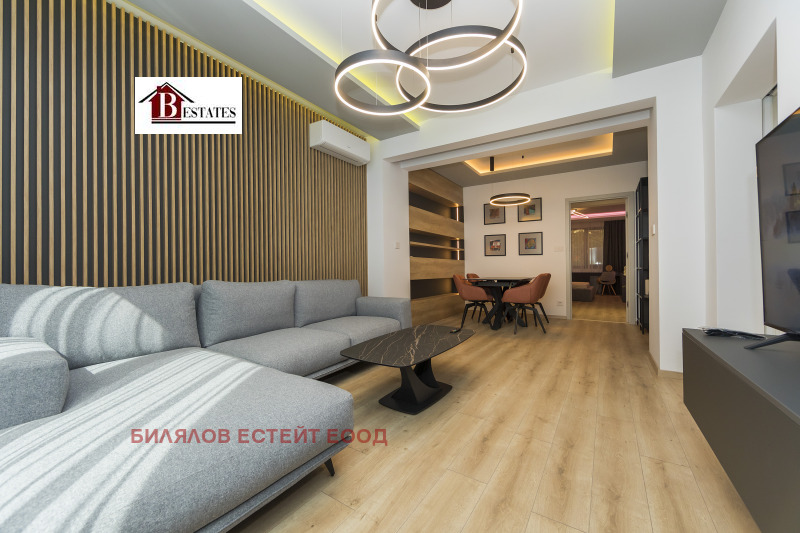 Продава  2-стаен град София , Център , 97 кв.м | 42760736