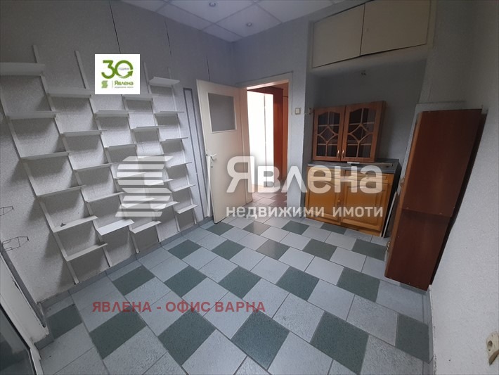 Продава 3-СТАЕН, гр. Варна, Колхозен пазар, снимка 3 - Aпартаменти - 47429266