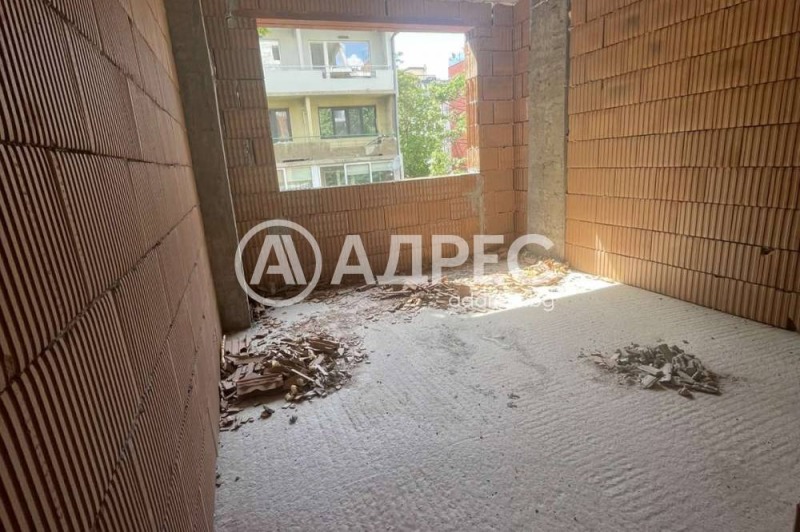 Продава 3-СТАЕН, гр. София, Оборище, снимка 5 - Апартаменти - 52704040