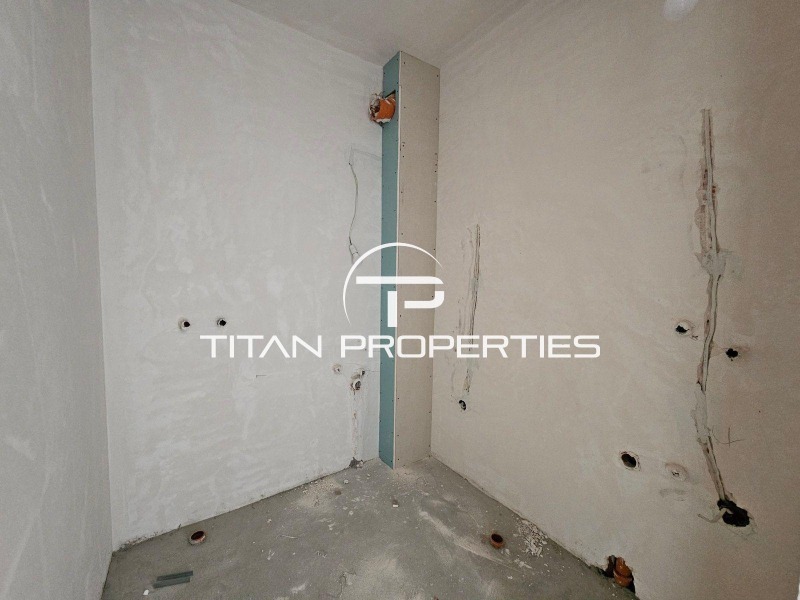 Продава 3-СТАЕН, гр. Варна, Бриз, снимка 8 - Апартаменти - 52824892