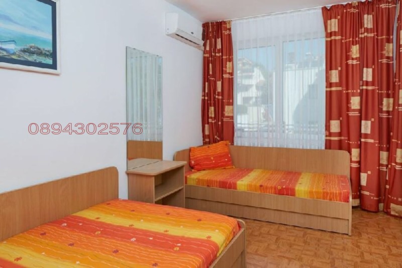 Продава КЪЩА, гр. Свети Влас, област Бургас, снимка 3 - Къщи - 52776854