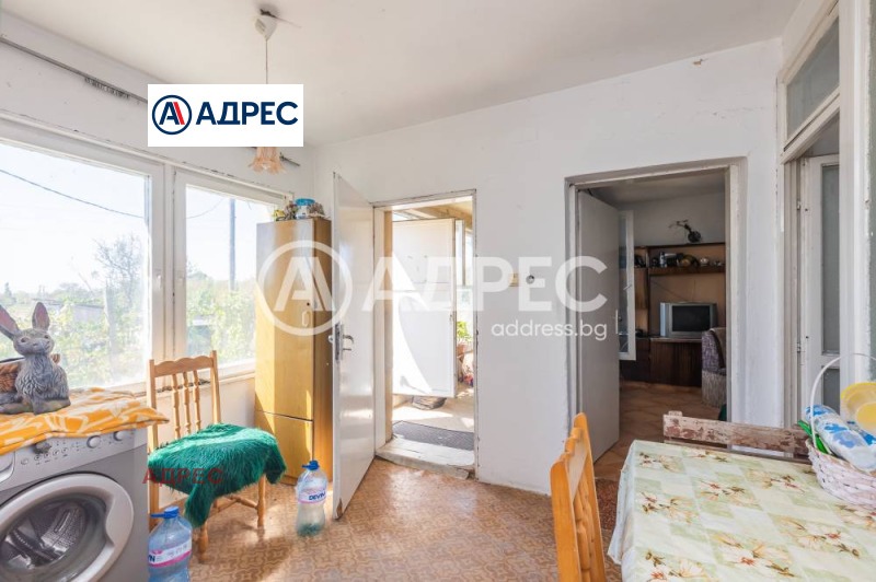 Na sprzedaż  Dom region Warny , Bliznaci , 100 mkw | 51388710 - obraz [2]