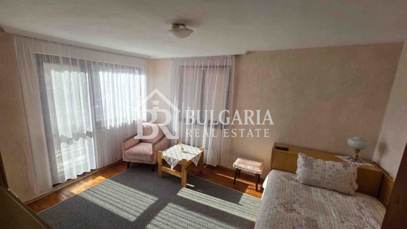 Продава КЪЩА, с. Хераково, област София област, снимка 3 - Къщи - 52532139